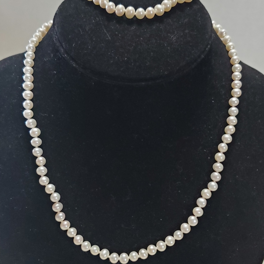 VTG 10kt JCM  Jacmel Mauritius Pearl Necklace Bracelet